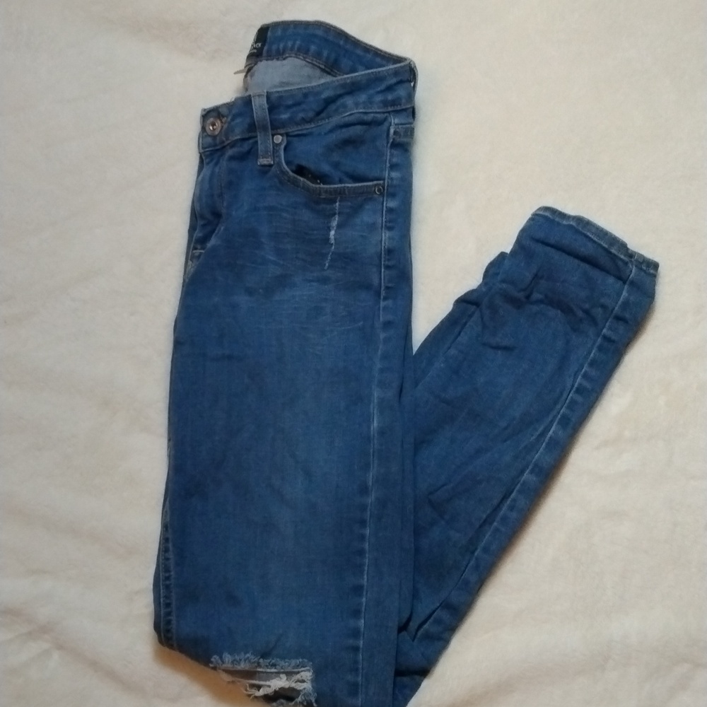 Just Black Women's Blue Distressed  Denim Jeans Size 30 Cotton Casual Stretch